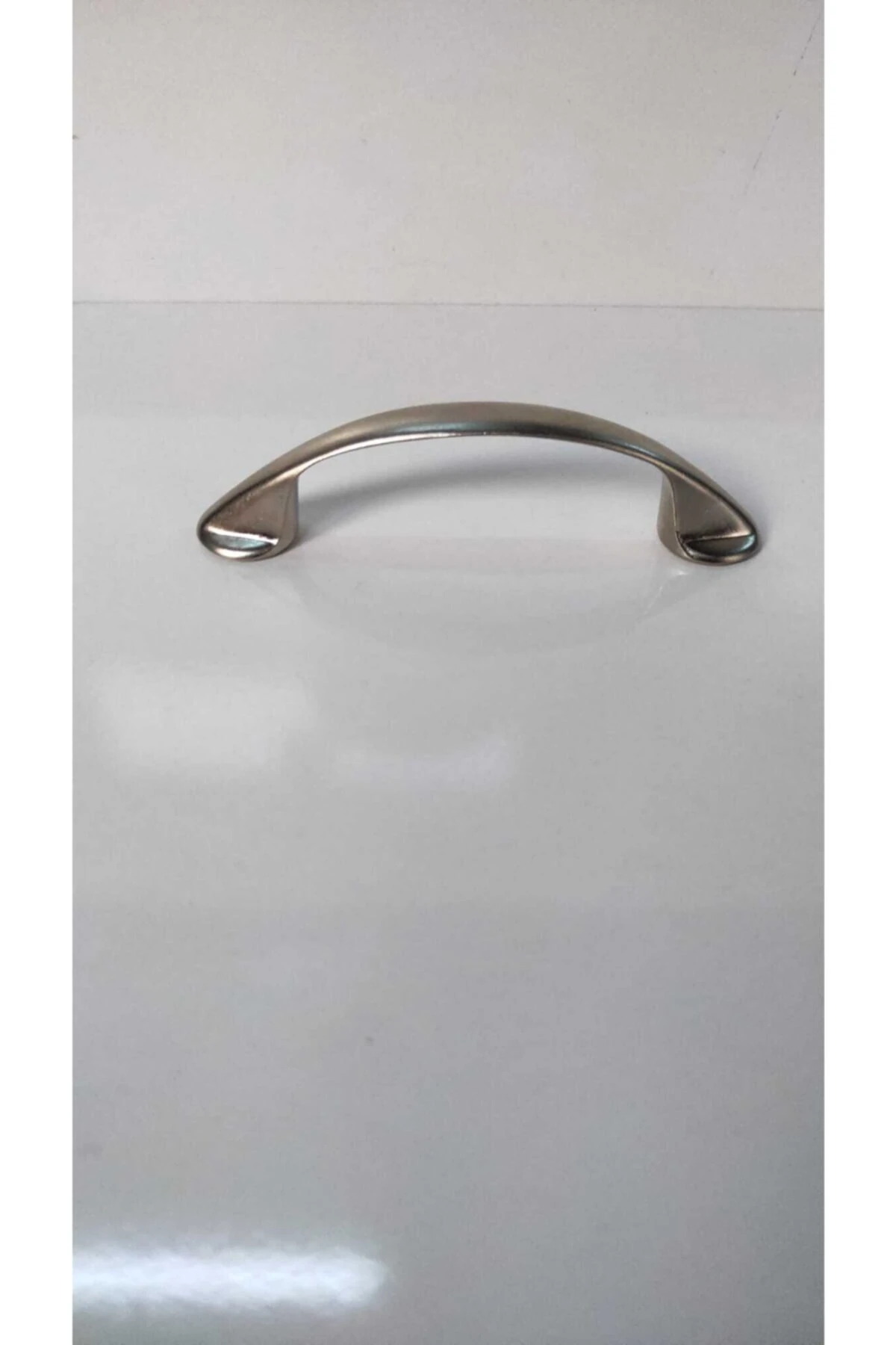 Devetabanı Mobilya Kulp Renk Saten Ölçü 64mm