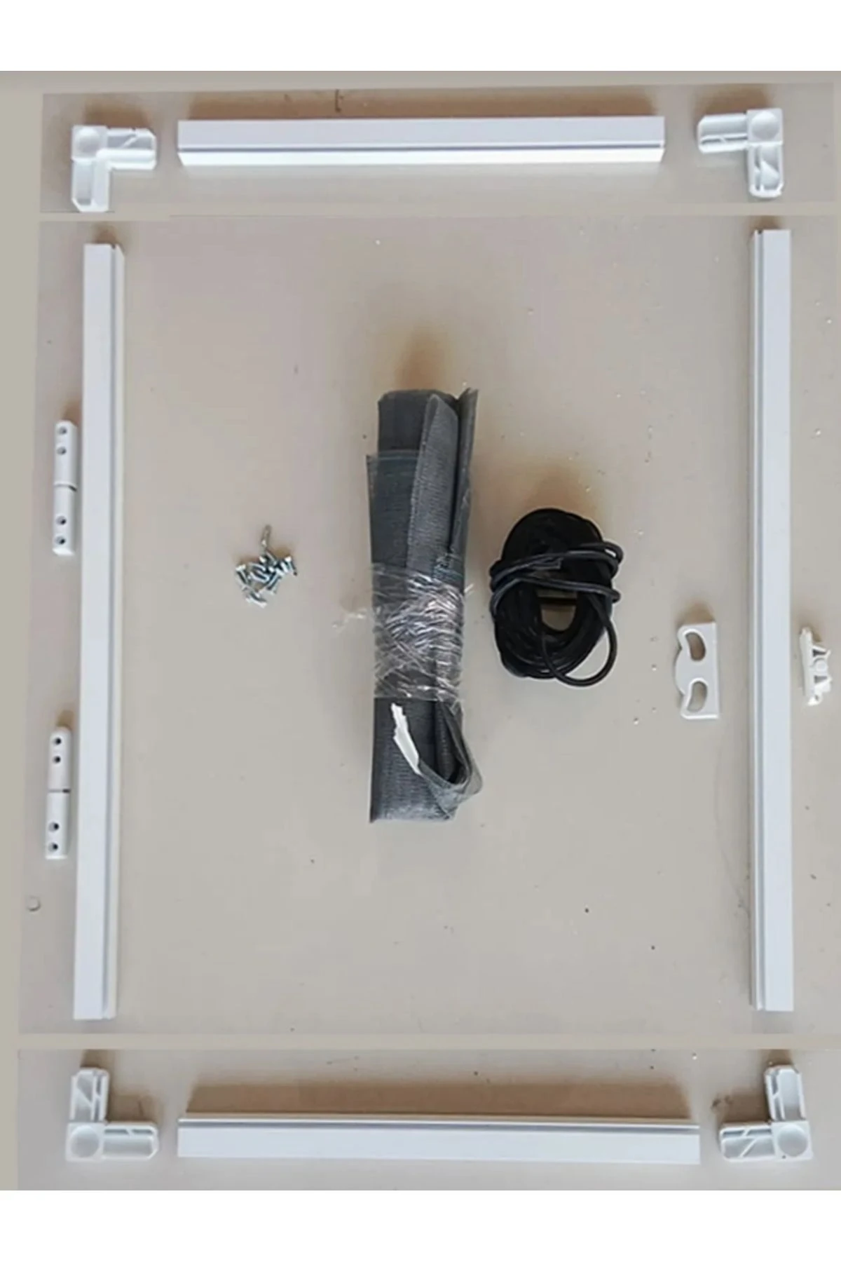 2 Adet Kapı 5 Adet Pencere Sineklik Beyaz Renk 12 No (7 ADET SİNEKLİK FİYATI)