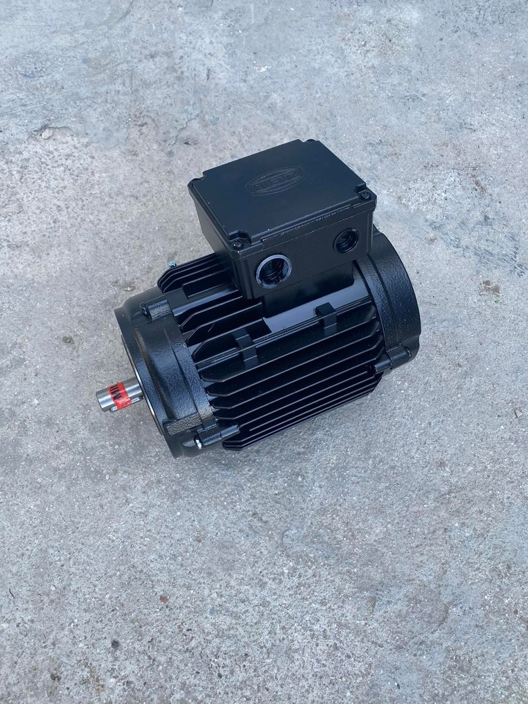 Fdr 90L -125 / 6 - U -S Elektrik Motoru 1.5 Kw 400V 1420 R/min