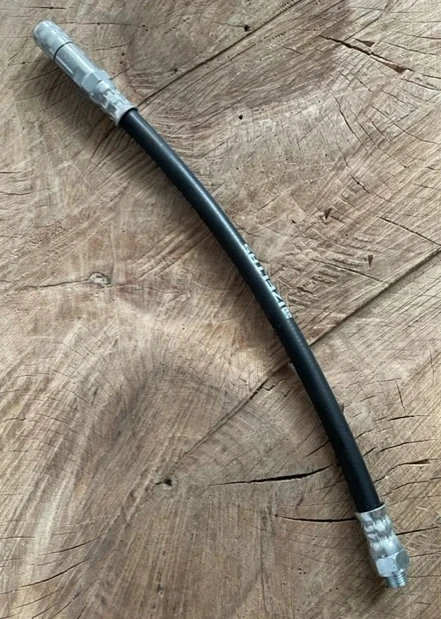 Izeltaş Gres Pompa Hortumu Gres Pompa Ucu 30 cm Her Markaya Olur