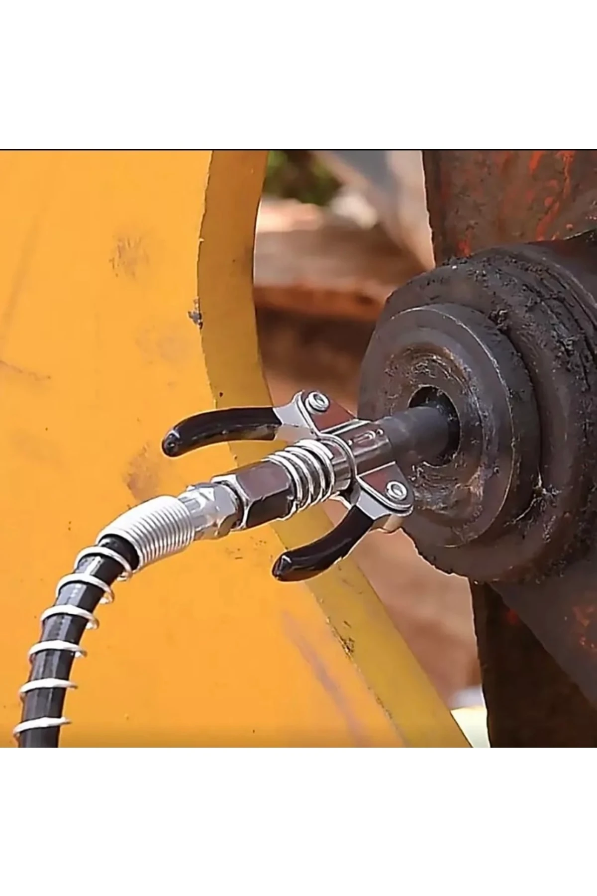 Mandallı Gres Pompası Başlığı