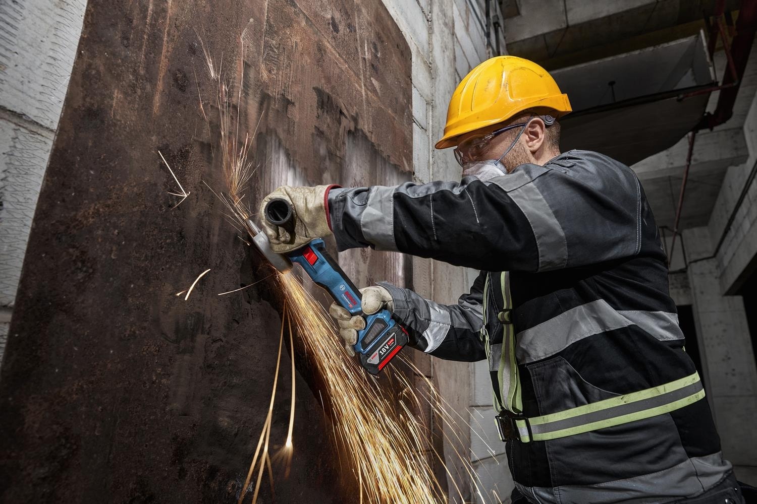BOSCH Gws 18V-11 S 2X5.0AH Çift Akülü Taşlama