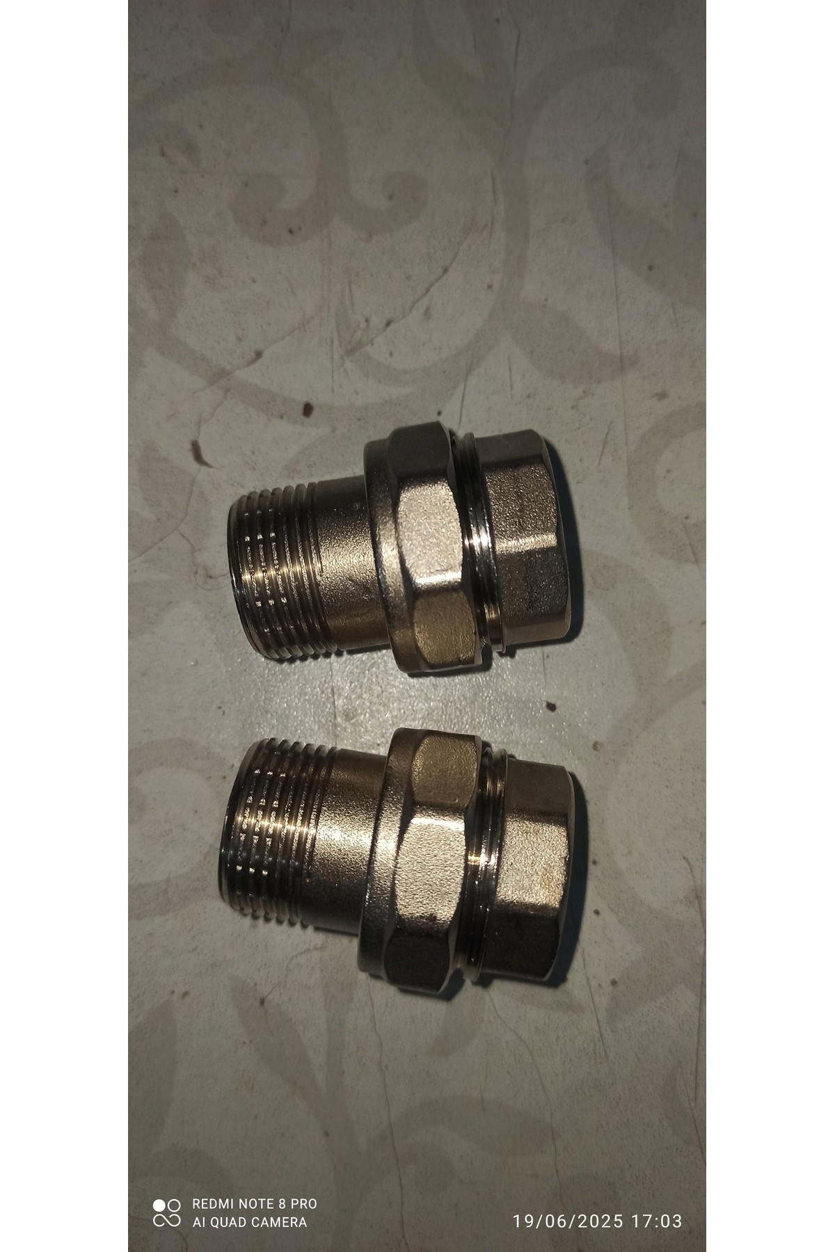 SARI REKOR 3/4