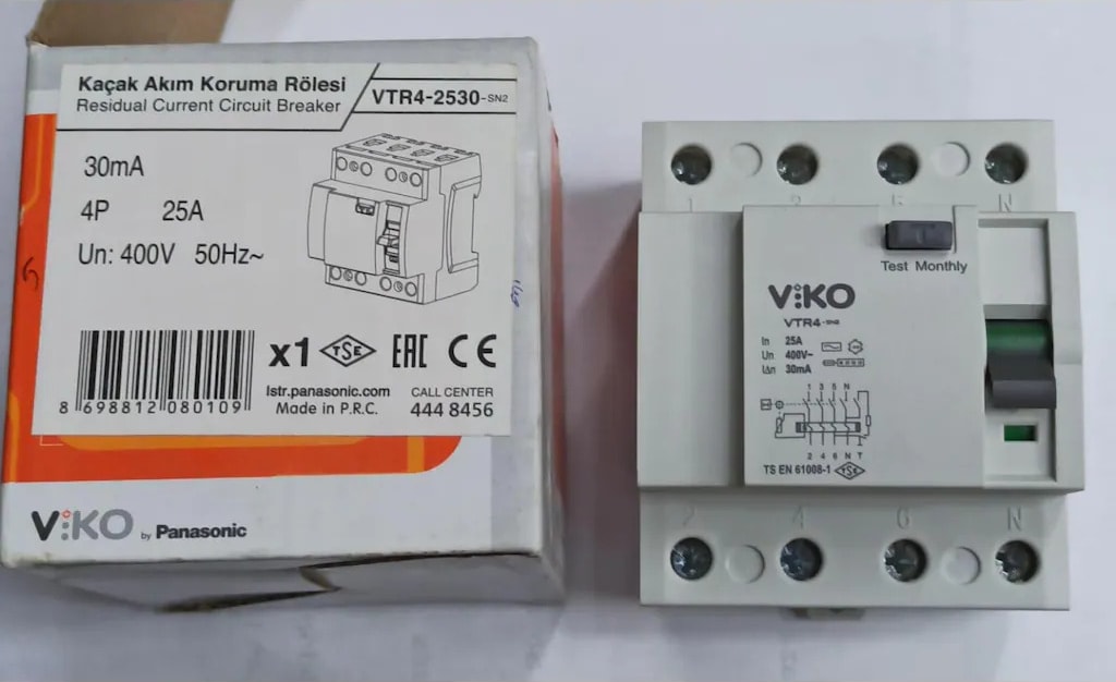 4x25a 30ma Kaçak Akım Rölesi 1adet