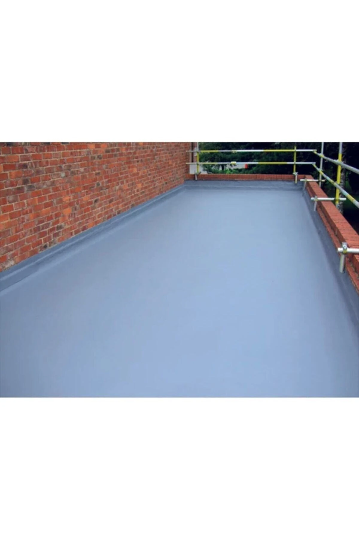 Beyaz Izower M2 Güçlü Elastomerik 10 kg  Su Yalıtım Malzemesi