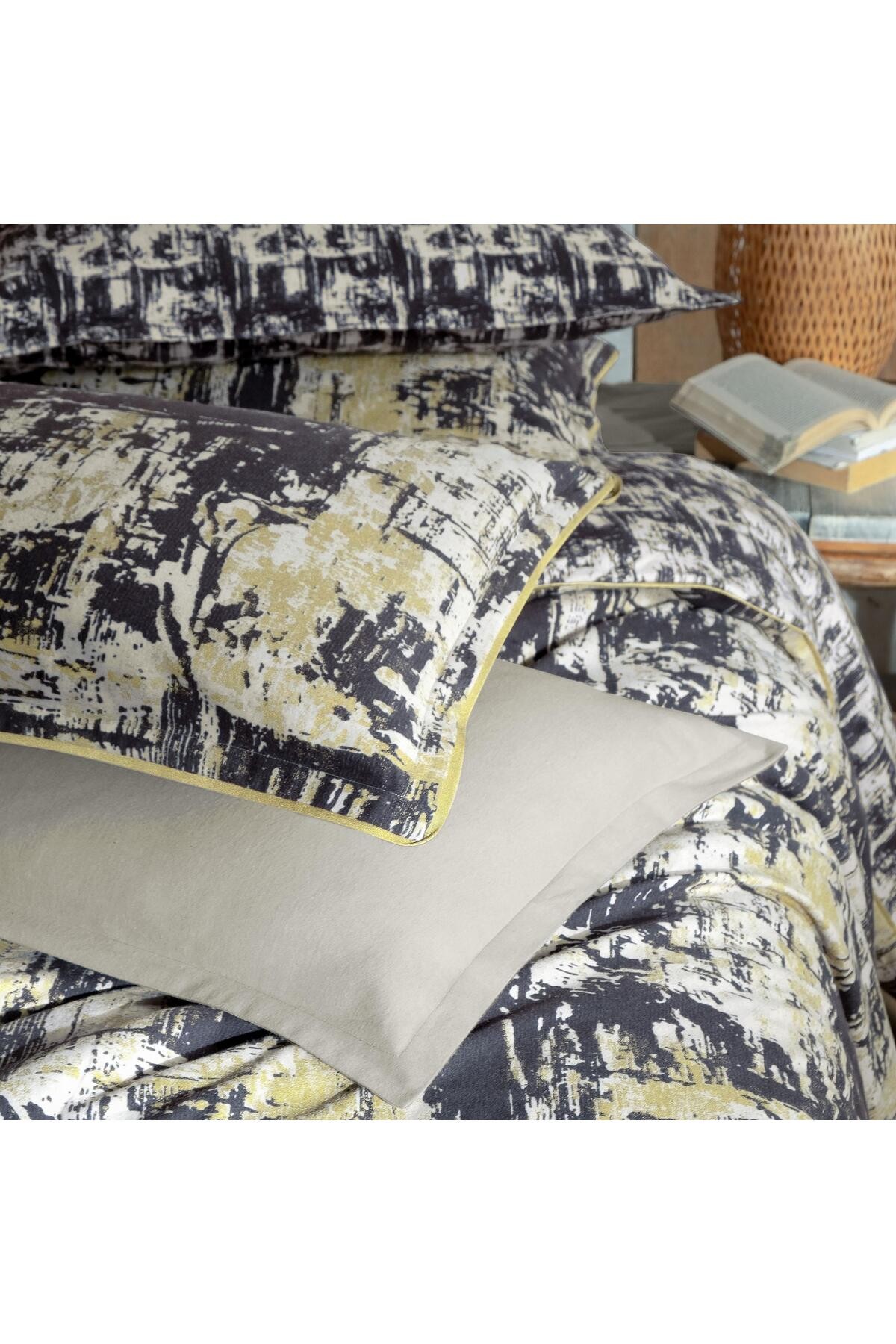Galiya King Size (Battal Boy) %100 Pamuk Flanel (Pazen) Nevresim Takımı Bej