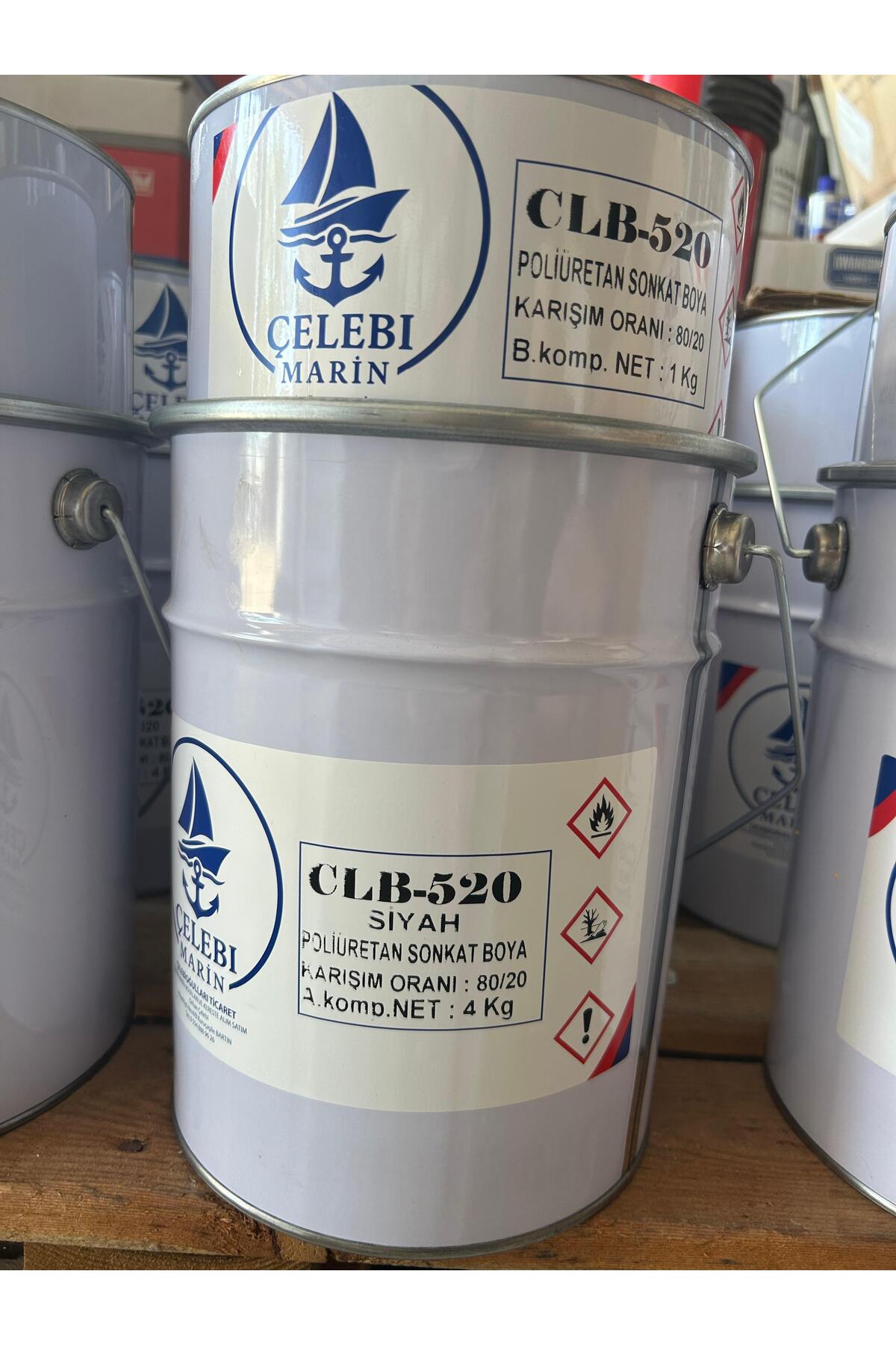ÇELEBİ MARİN POLİÜRETAN SON KAT BOYA SİYAH 5 KG