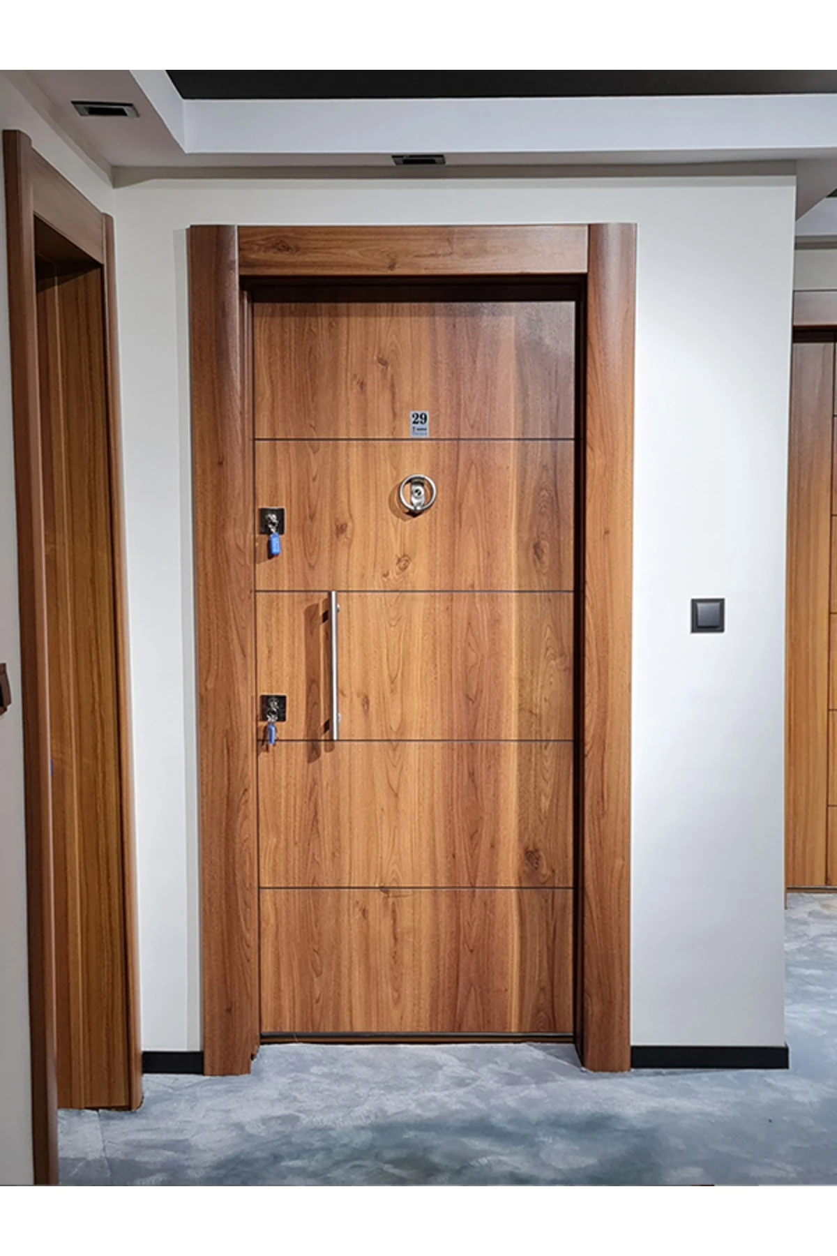 Çelik Kapı Modelleri Ahşap Kaplama Kasalı Düz Model Daire Kapısı, Çelik Kapı Sol Açılım