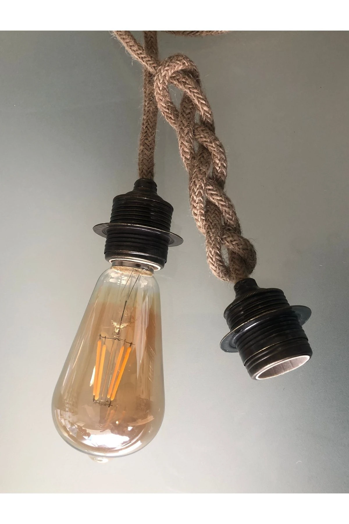 Jüt Halat Sarkıt Avize Anahtarlı Duy 3mt Bronz Rengi (AMPUL DAHİL DEĞİLDİR)