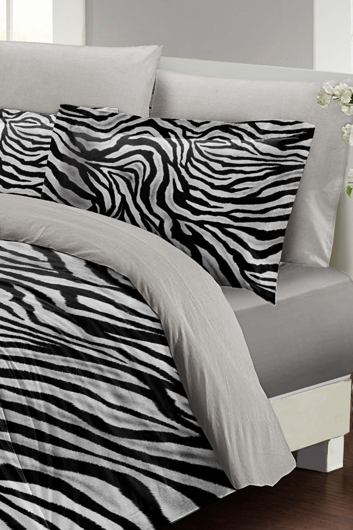 Leopar Çift Kişilik Nevresim Takımı Özel Dokuma Pamuk Saten Classical Zebra
