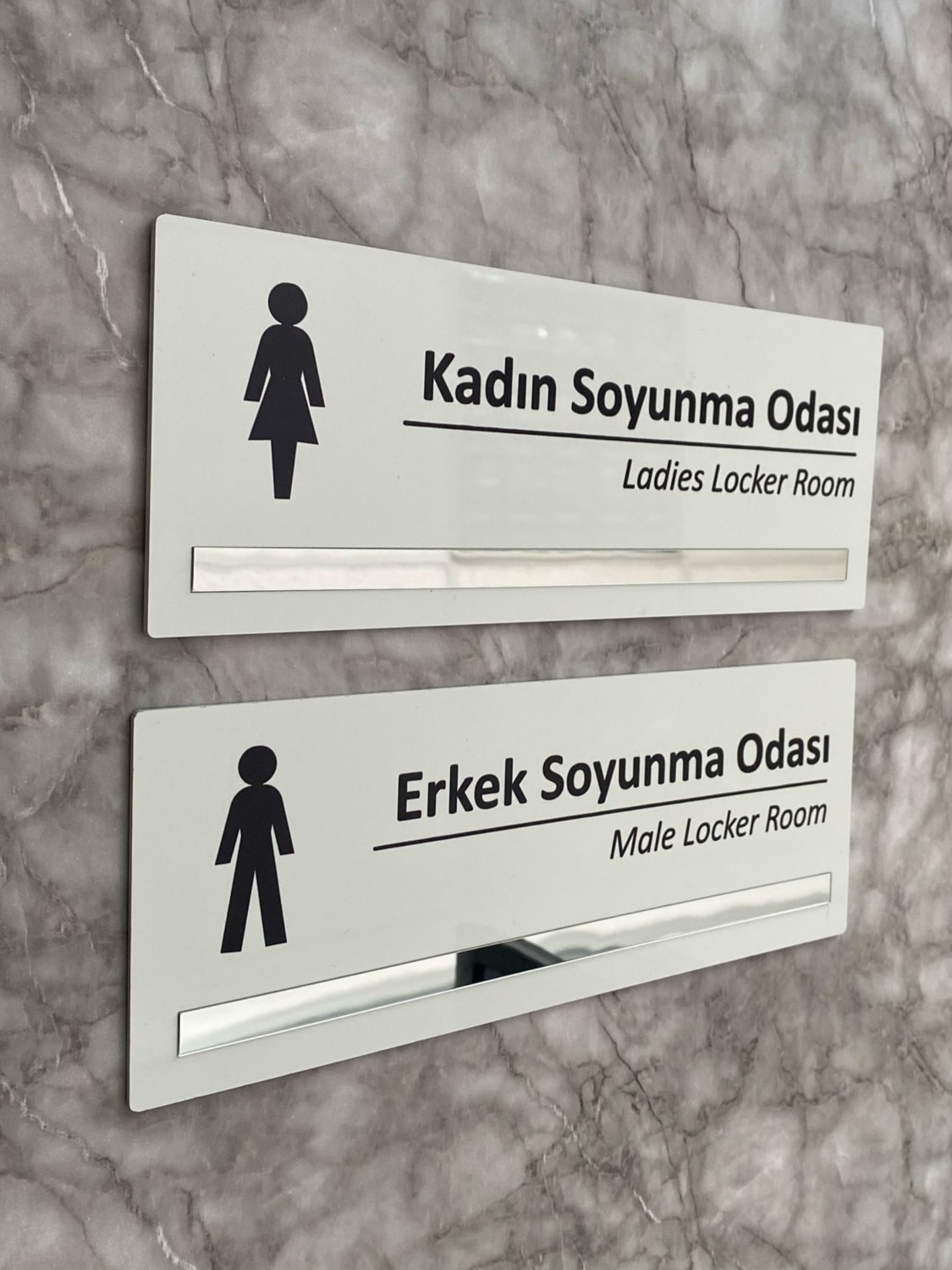 Gümüş Aynalı Parlak Beyaz Seri Bay&bayan Soyunma Odası Yönlendirme Levha Seti Kapı Isimliği