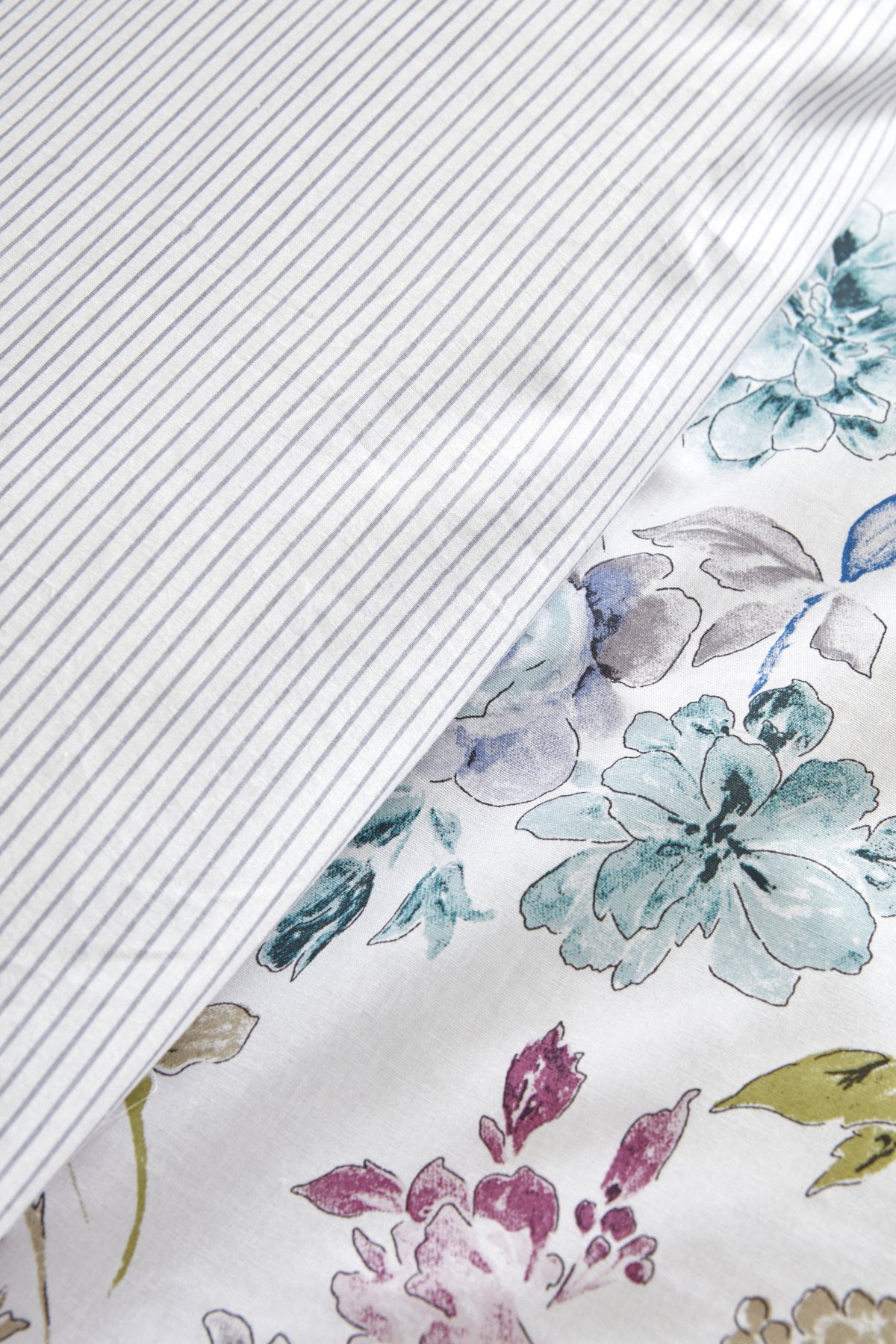 Floral   Pamuk Çift Kişilik Nevresim Takımı Lila
