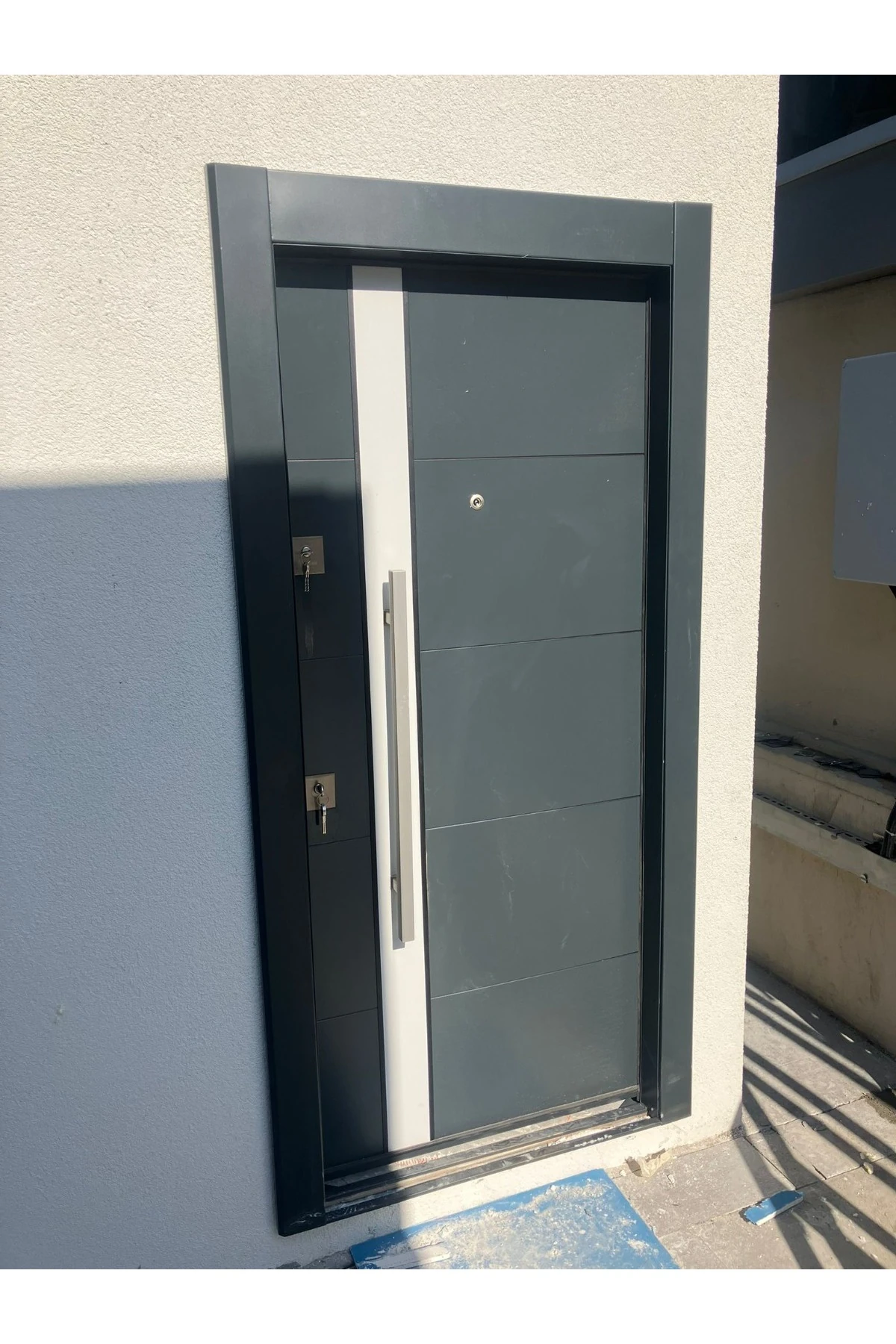 Kompozit Çelik Kapı