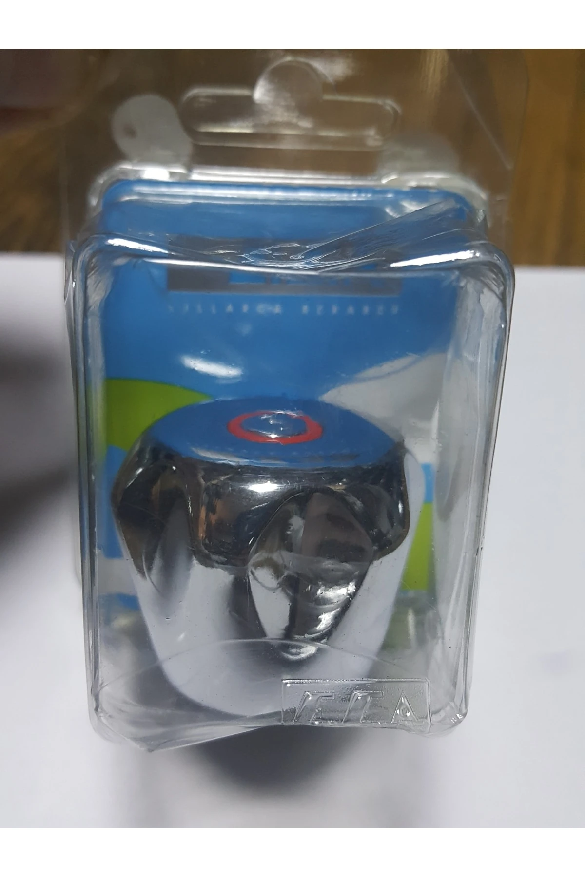 Musluk Başlığı Kırmızı Biceli