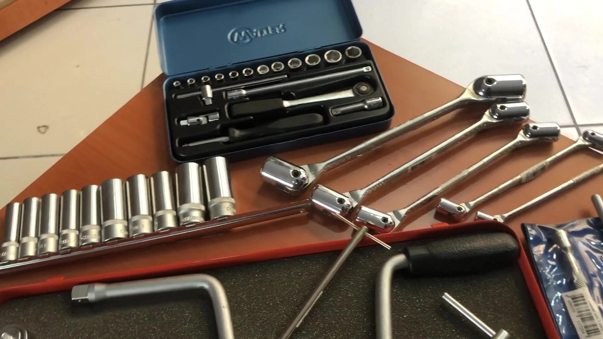 Tek Lokma 4 Köşe No.1415-17 Alman