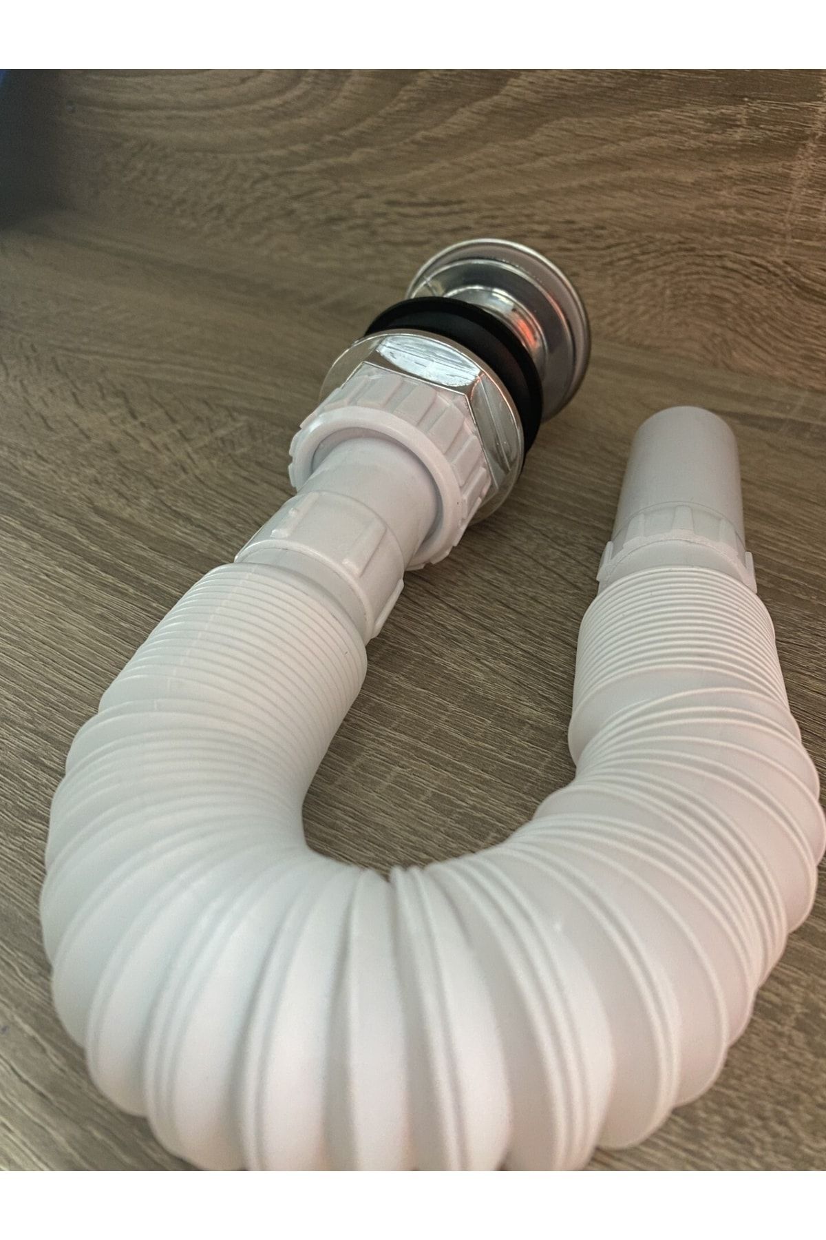 Basmalı Krom Kaplama Pop-up Banyo Mutfak Lavabo Sifonu Körüklü Su Sızmasını Önler Tüm Kalıp Gövde