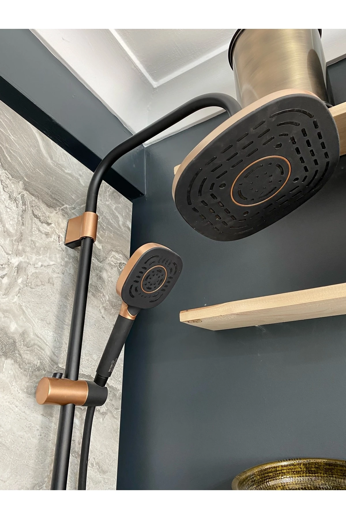 Rose Bakır Robot Duş Seti Yağmurlama Ve Banyo Bataryası Siyah Duş Başlığı Bakır Duş Sistemi