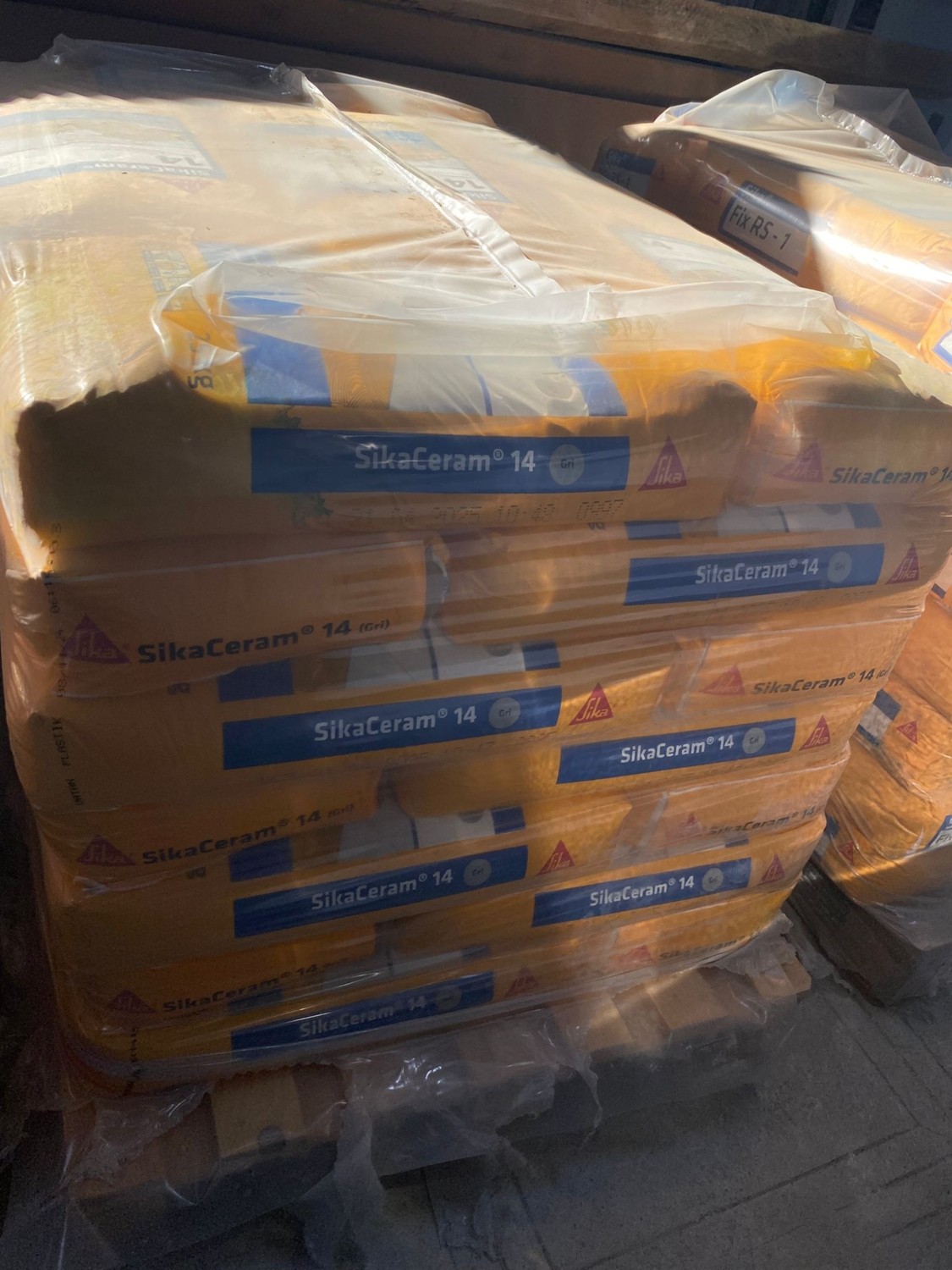 ceram 14 Gri Çimento Esaslı Seramik Yapıştırıcı 25KG