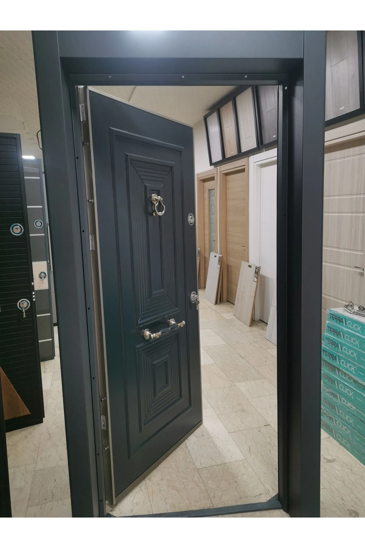 Villa Çelik Kapı Sağ