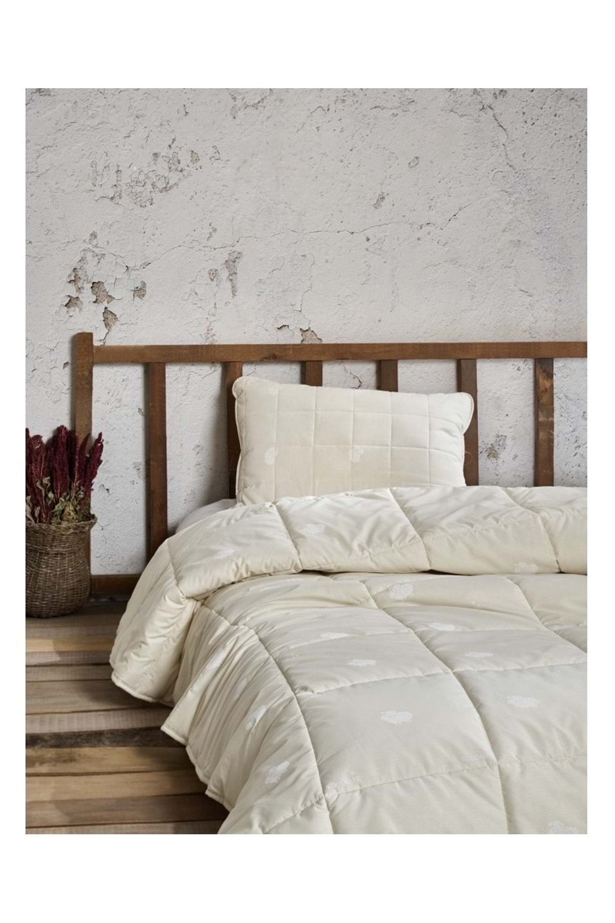 Tek Kişilik %100 Yün Yorgan (155X215)