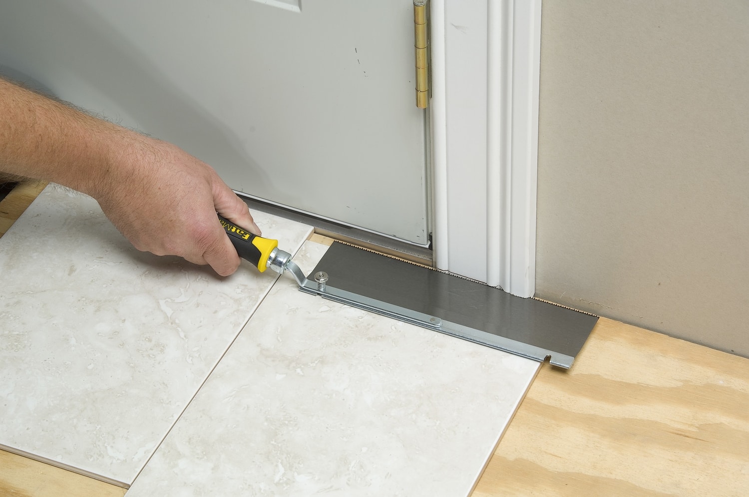 0-15-252 Fatmax Testere Siyah Sarı Çift Taraf Ayarlı 250 mm