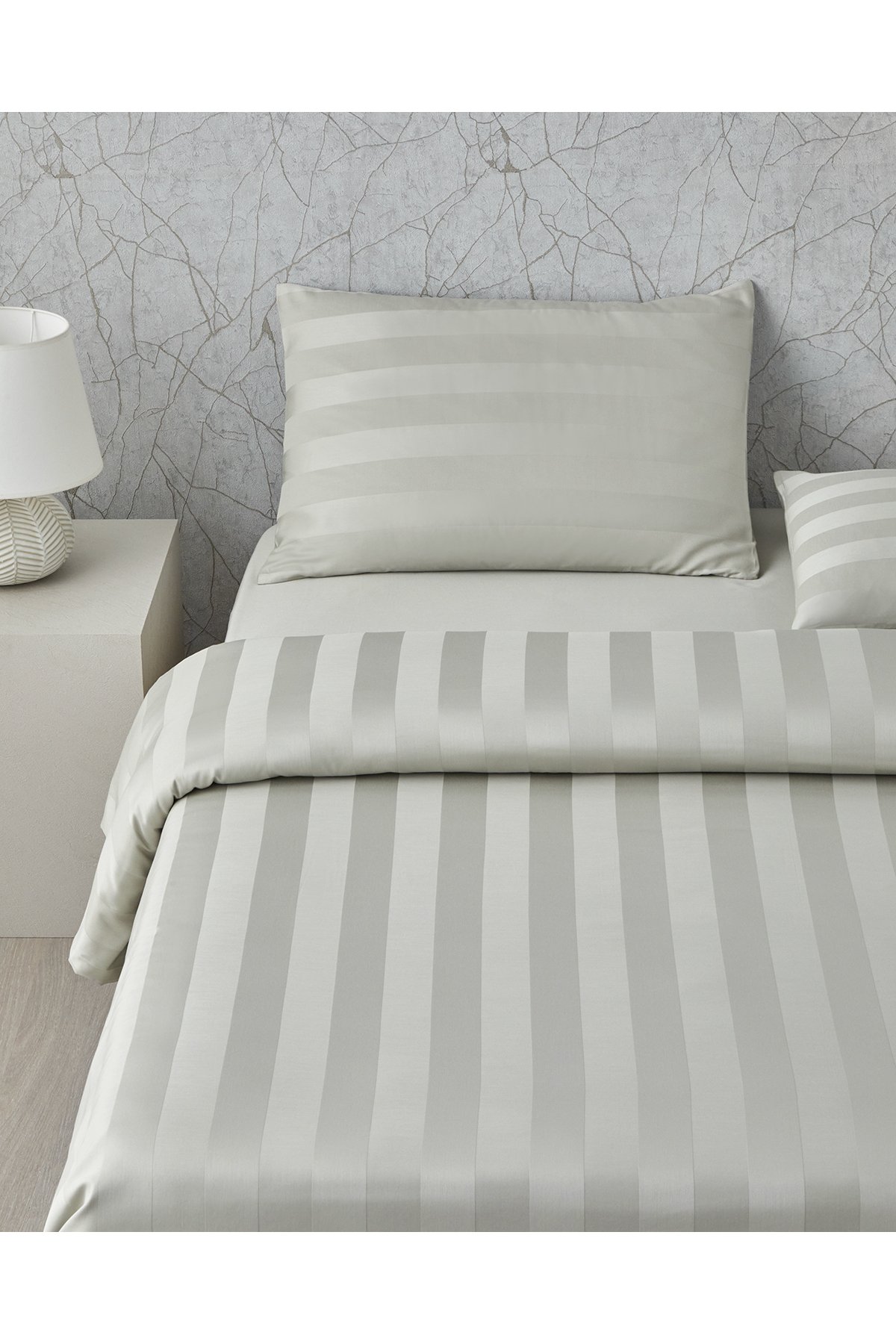 Deluxe Çizgili Pamuk Saten Çift Kişilik Nevresim Takımı 200x220 cm Açık Yeşil