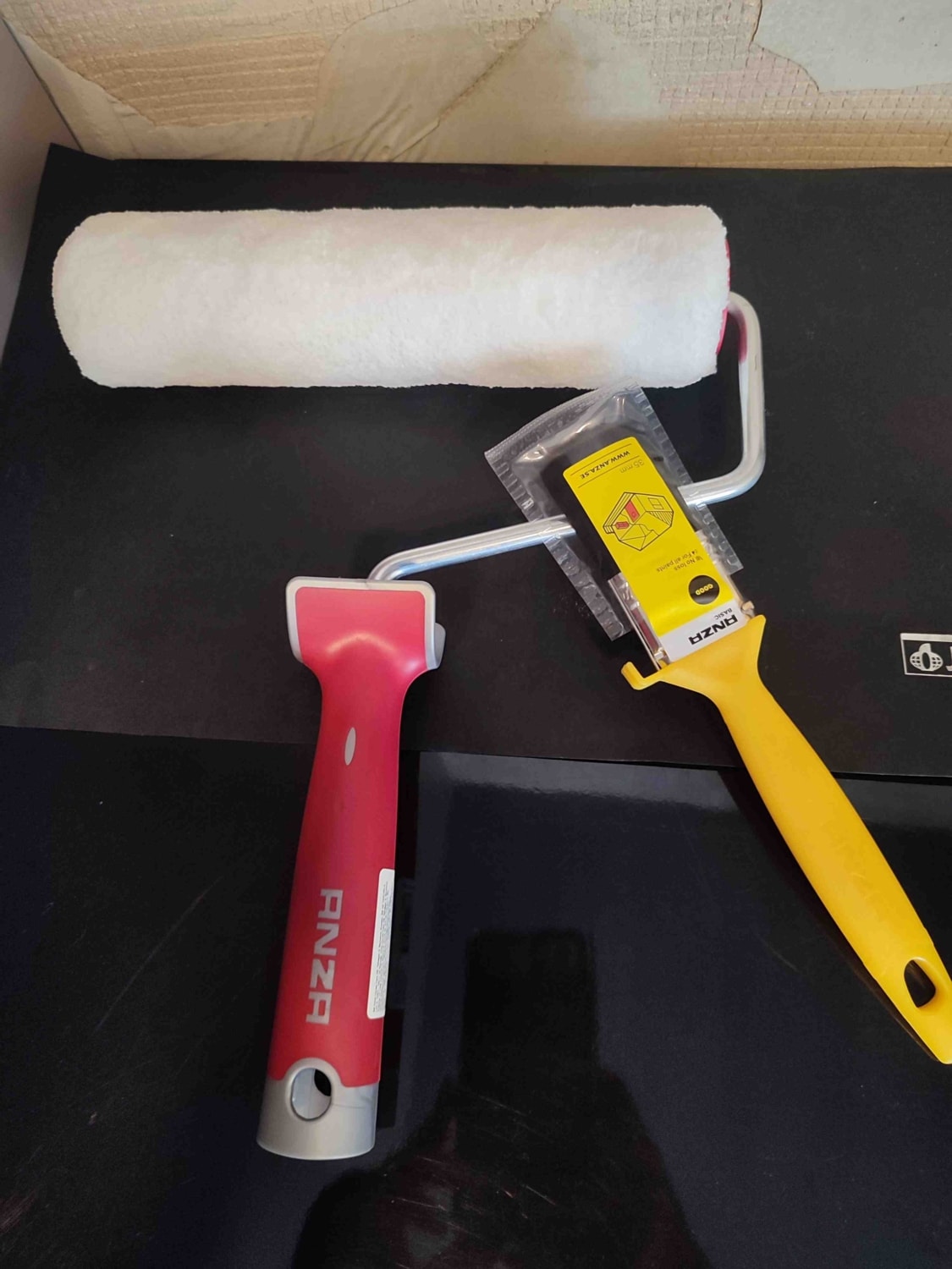 JOTUN Anza Ekonomik Boya Seti(23 cm Rulo, Sap, 35 mm Kestirme Fırçası)
