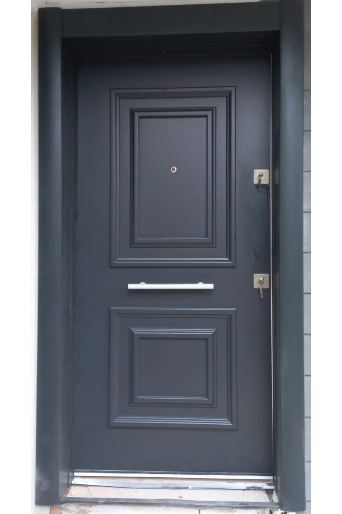 Celik Kapı Kale Kilitli Antrasit Statik Kasalı Lake Kabartma Model