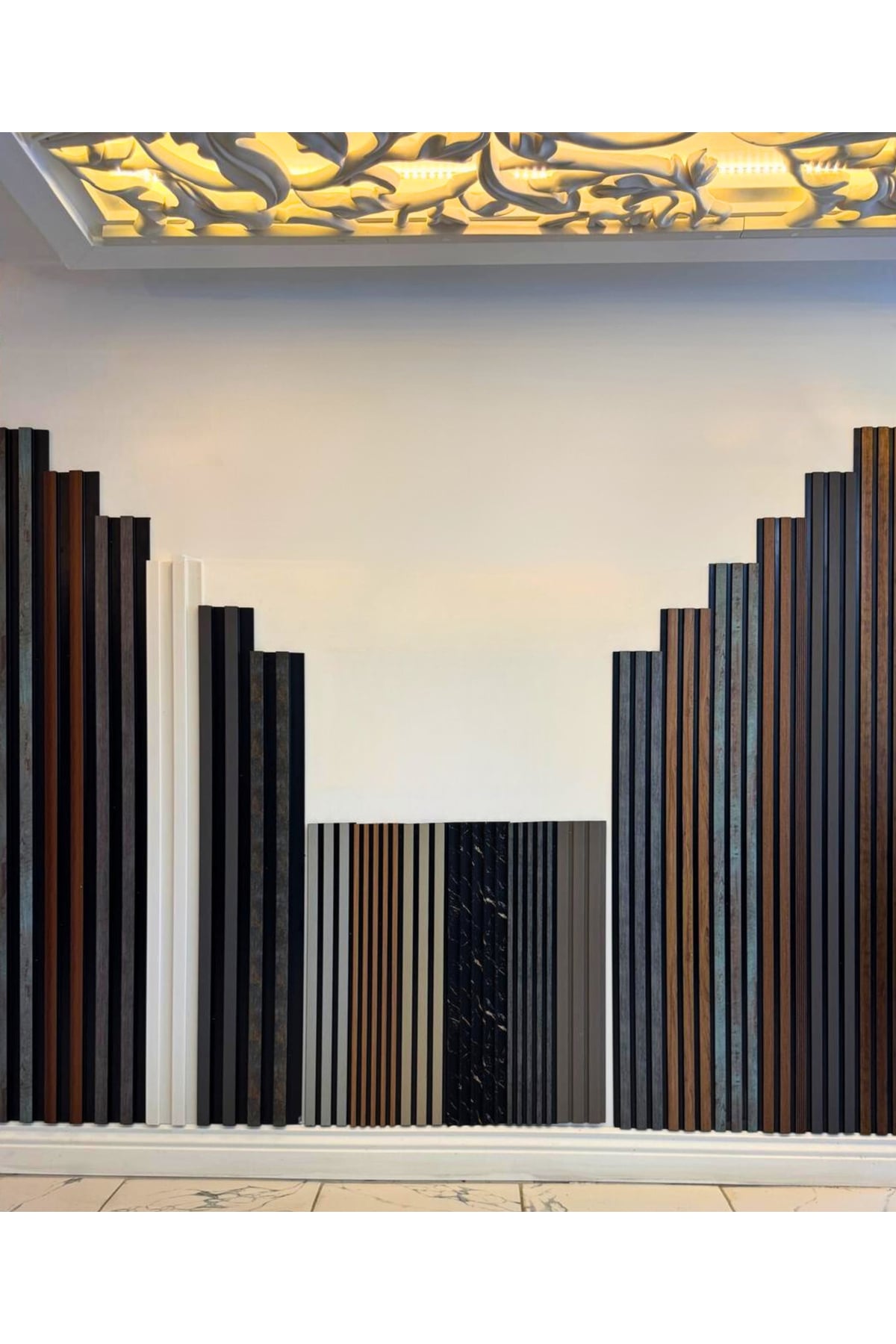 Pvc Polimer Black Gold Duvar Lambiri Ofis Tv Arkası Koridor Dekoratif Panel