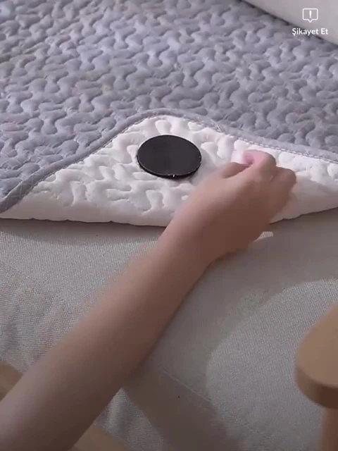 Pratik 10 Adet Halı Kilim Minder Nevresim Örtü Kaydırmaz Cırt Bant Seti Yapışkanlı Halı Kaydırmaz