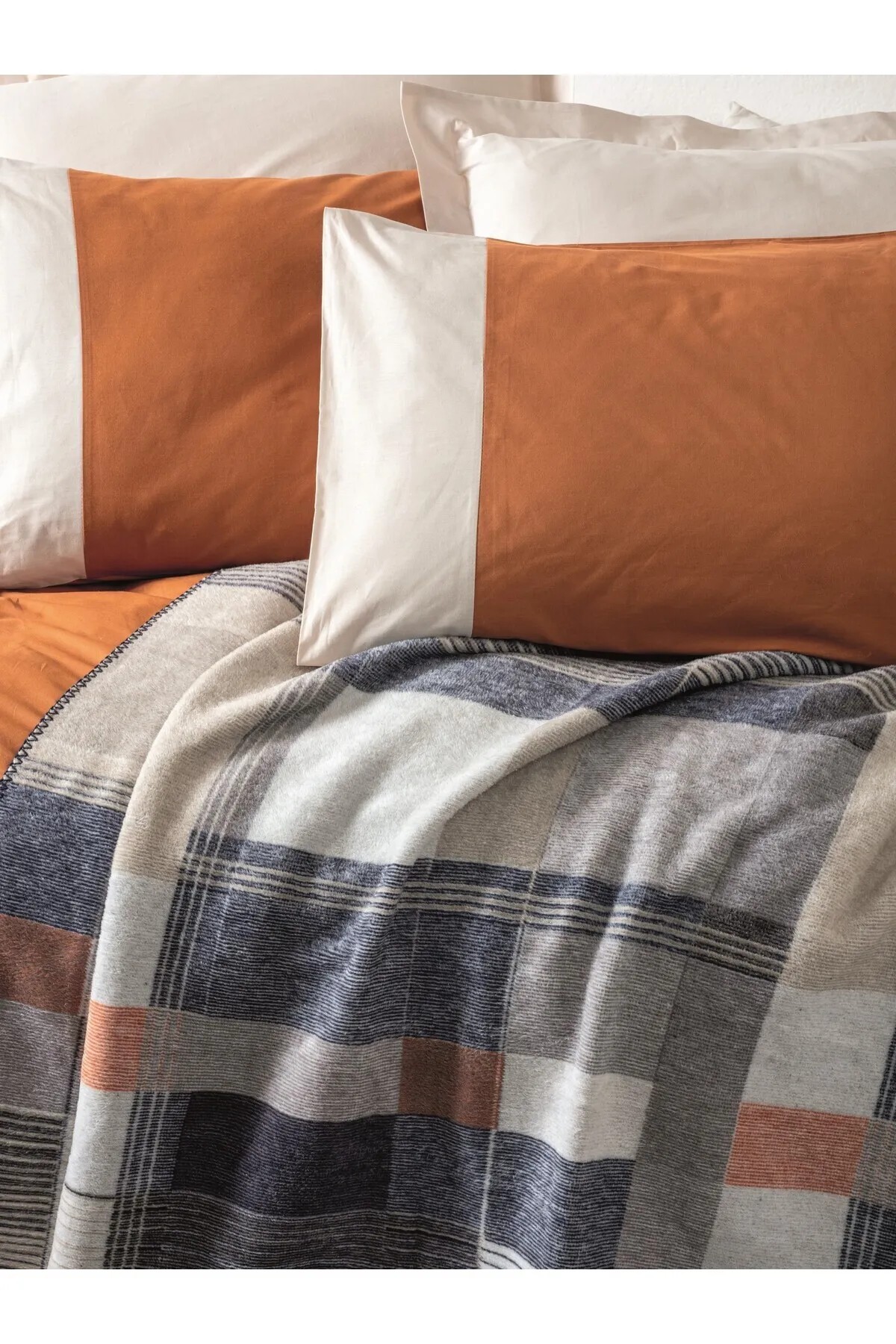 Comfy Pamuk Battaniyeli Çift Kişilik Nevresim Takımı Clement Tarçın
