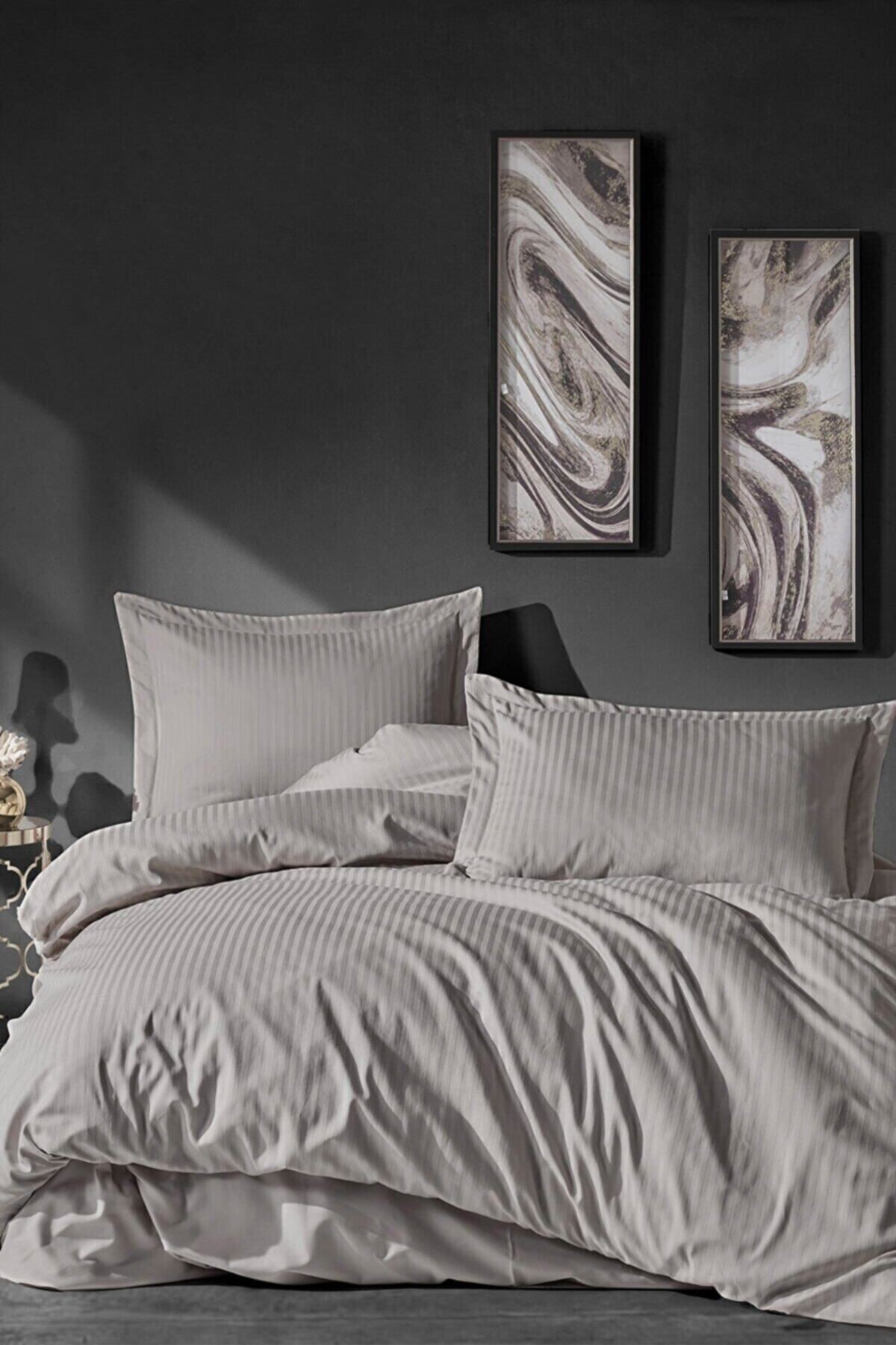 Elegant Stripe Çift Kişilik Nevresim Takımı Saten Bej