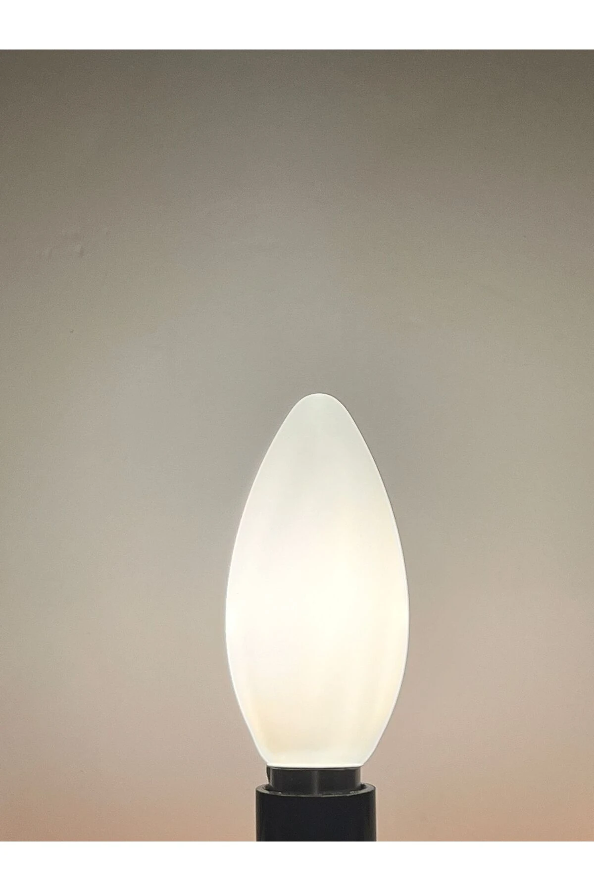 6 WATT E14 DUYLU 575 LÜMEN SOFT CAMLI  3000 KELVİN GÜNIŞIĞI  BUJİ LED AMPUL