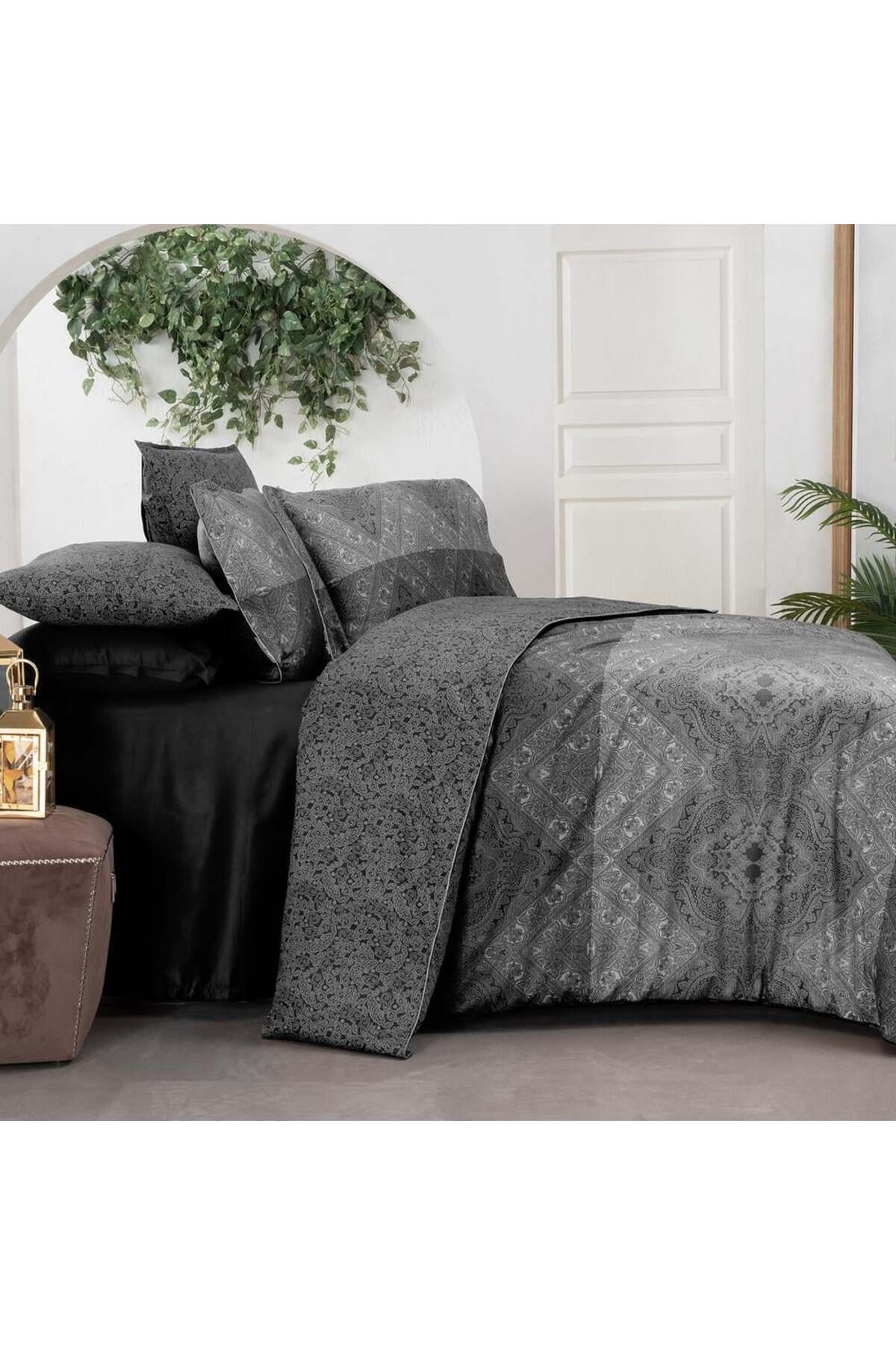 Brezno Gri King Size (Battal Boy) %100 Pamuk Saten Çift Taraflı 300 TC Nevresim Takımı