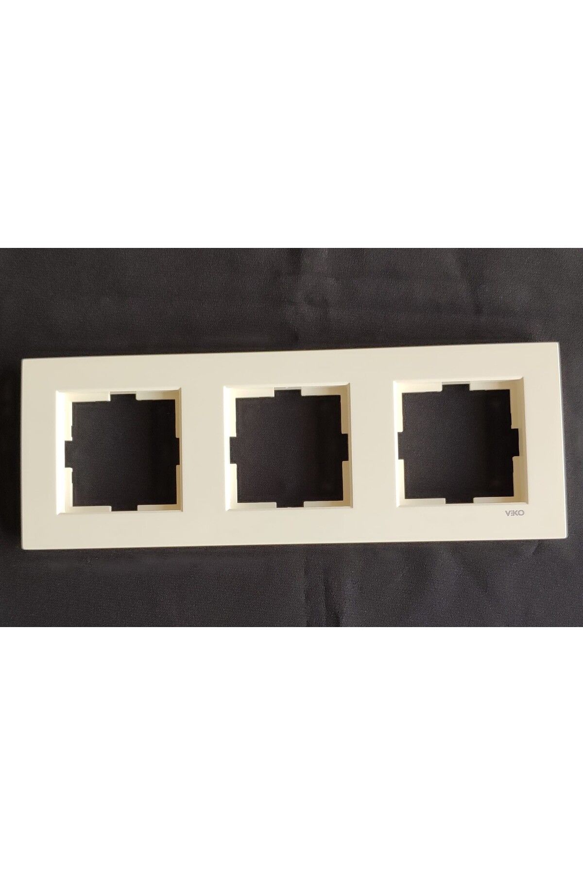 Viko Karre 3'lü Çerçeve Krem
