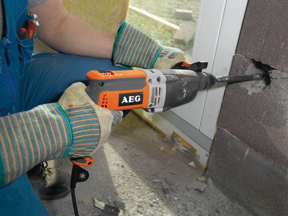 AEG  KH26E Pnömatik Kırıcı Delici 800 W