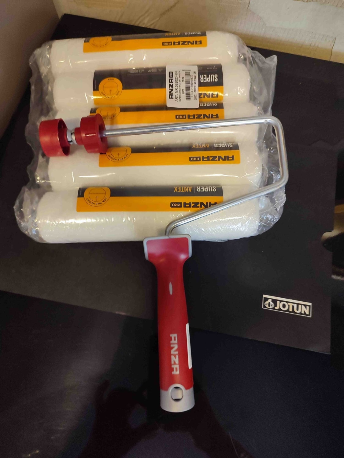 JOTUN Anza Antex Beyaz Rulo 23 cm 5 Ad. ve Rulo Sapı