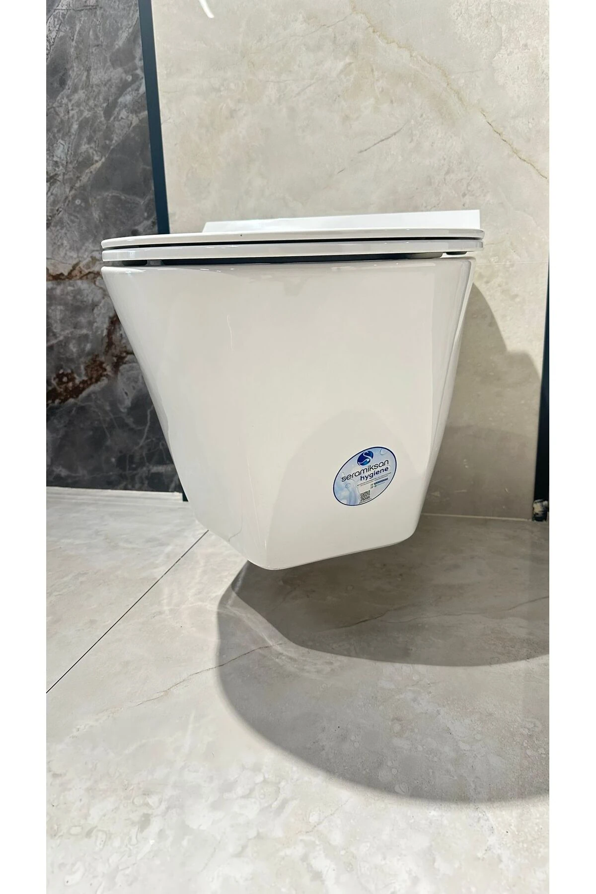 Stella Rim-Out Parlak Beyaz Asma Klozet Stella Orjinal Yavaş Kapanan Kapak A121111H