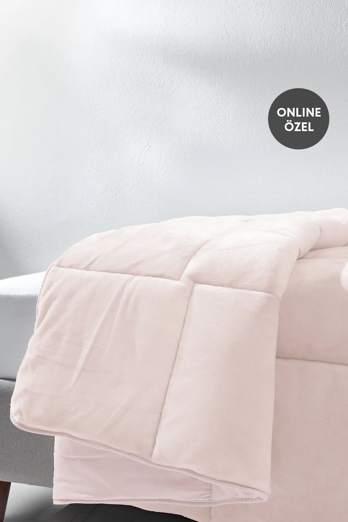 Macaron Tek Kişilik Wellsoft Yorgan - Pembe