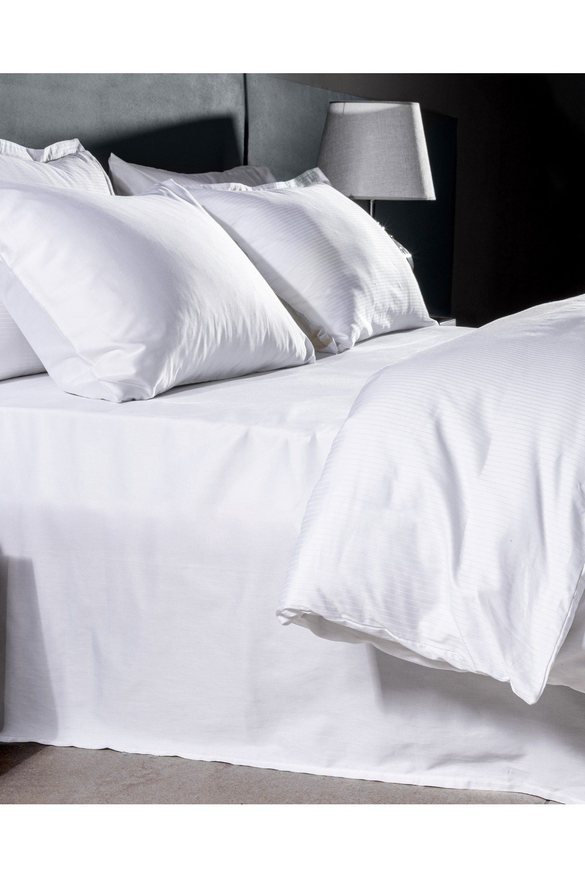 Thalie King Size %100 Pamuk Çizgili - 300TC Saten Nevresim Takımı - Beyaz