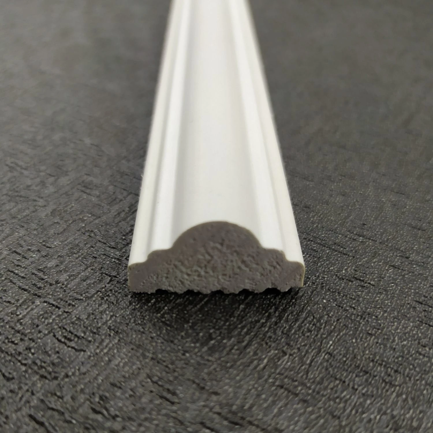 Boyanabilir Duvar Çıtası 2,5 cm 1 Boy 240CM 20BOY=48 Metre