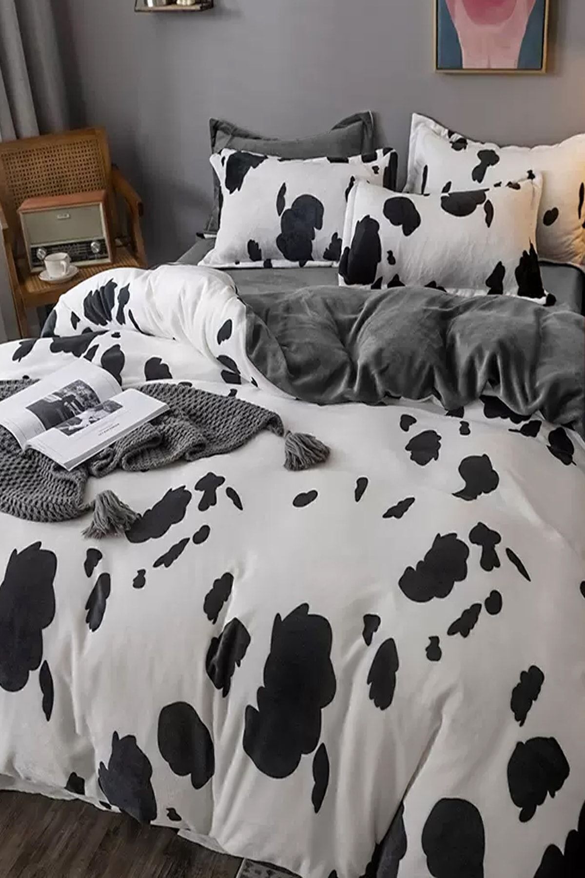 Lastikli Çarşaflı Nevresim Takımı Tek Kişilik Dalmaçyalı Gri Dalmatiangrey