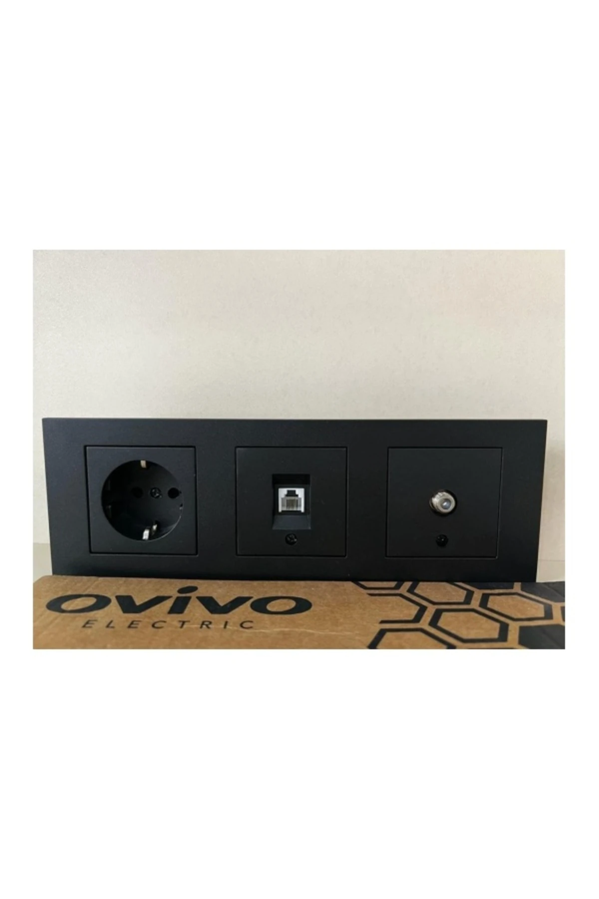 Ovivo Siyah 3 Lü Set Topraklı Priz Numeris Uydu 3 Lü Çerçeve