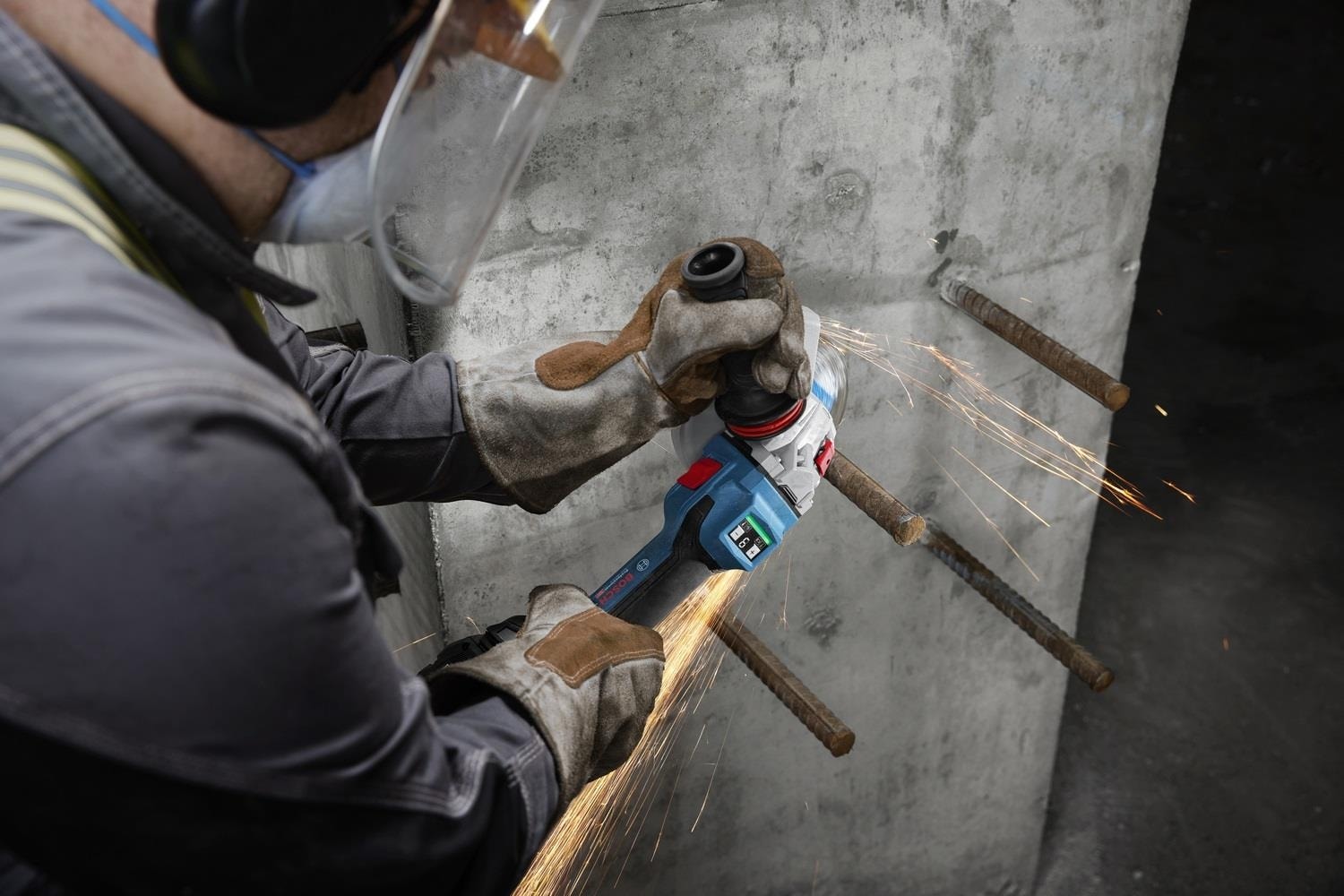 BOSCH Gws 18V-15 S Akülü Taşlama (Akü ve Şarj Yoktur) 06019M6000