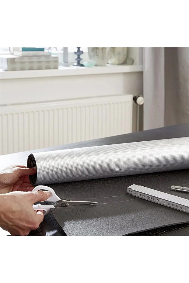 Petek Radyatör Arkası Folyo Plaka Kalorifer Arkalığı Alüminyum Isı Yalıtım Folyosu 100x50 Cm 1 Adet