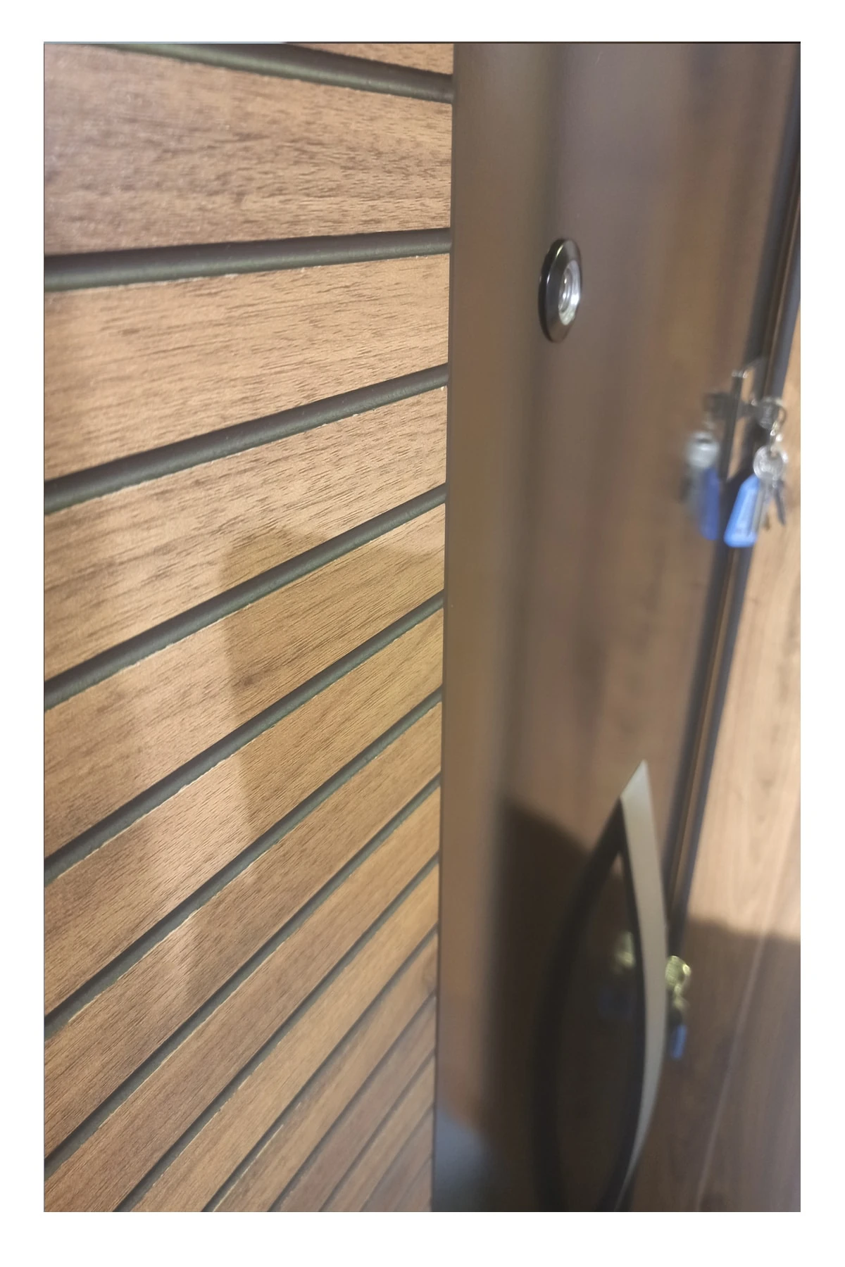 Celik Kapi Ahşap Kaplama Daire Kapısı,