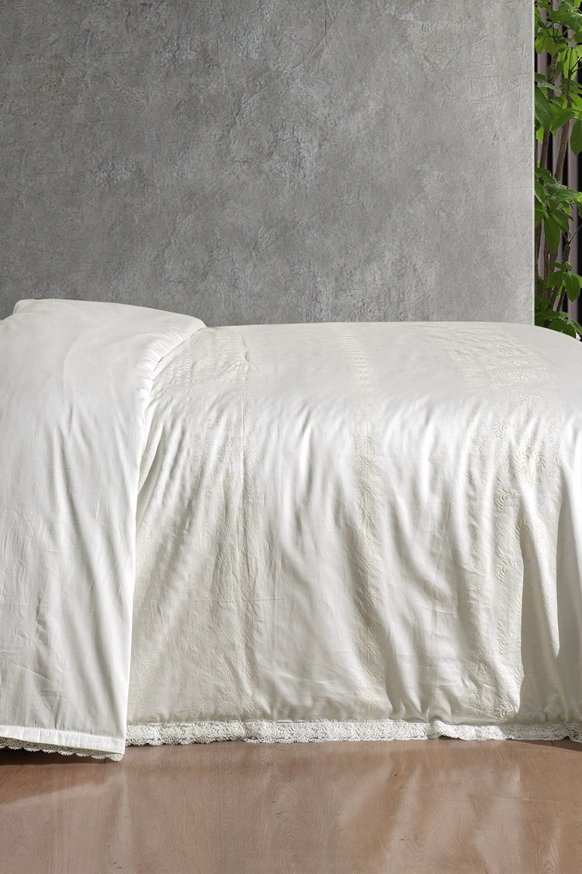 Perry Beyaz King Size (Battal Boy) %100 Pamuk Saten "300 TC" Nevresim Takımı