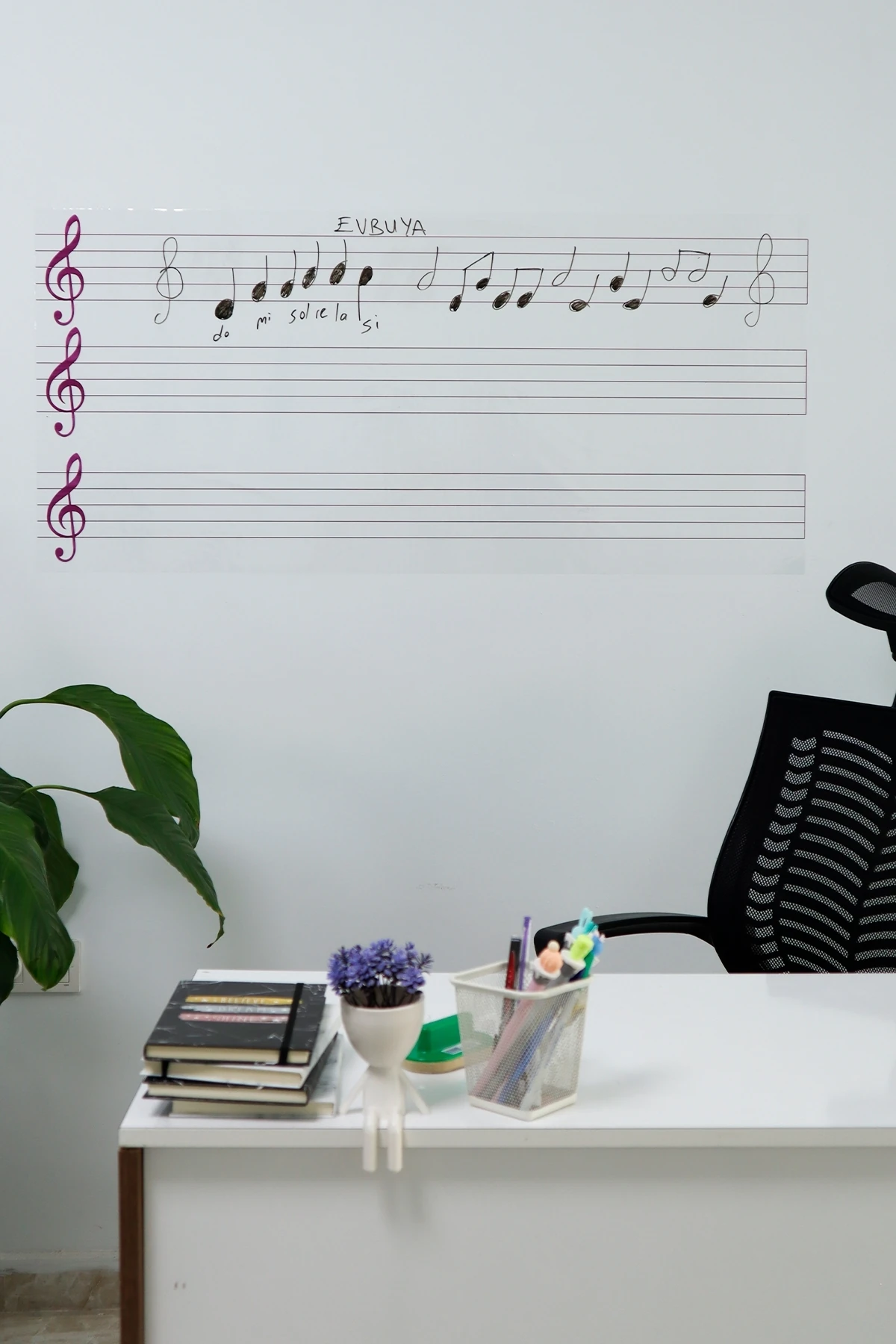 Sol Anahtarlı Nota Çizgili Porteli Yazı Tahtası, Şeffaf Yapışkansız Tutunan, Statik Akıllı Kağıt