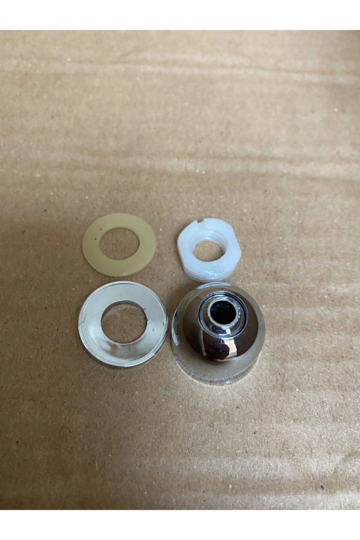 Taharet Ucu Top Mafsallı Rozetli