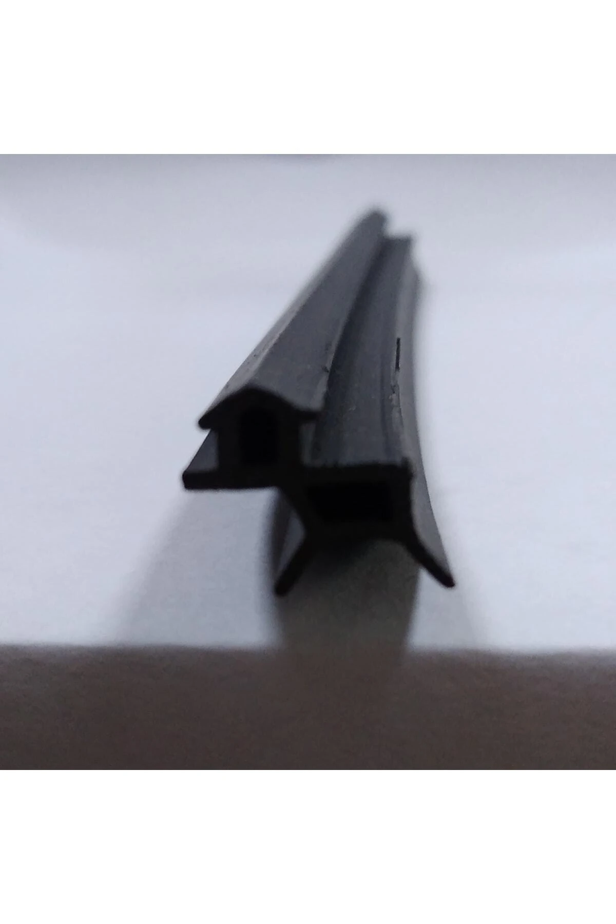 Pimapen Değiştirme Contası Pvc Pencere Fitili Siyah Renk 50 Metre Uzunluk